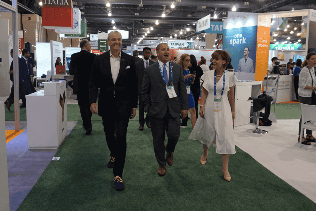 Governor at Bio 1
