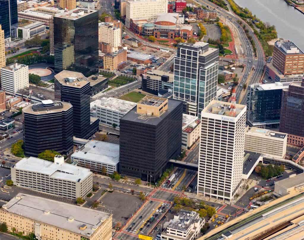 onyx equities one gateway center